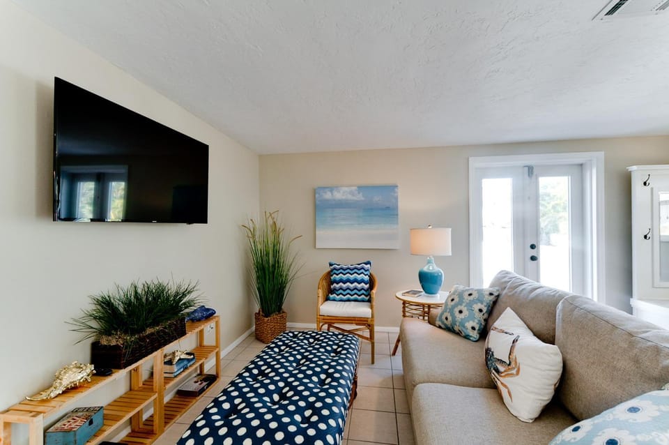 Anna Cabana B - 301 Poinsettia House in Anna Maria Island