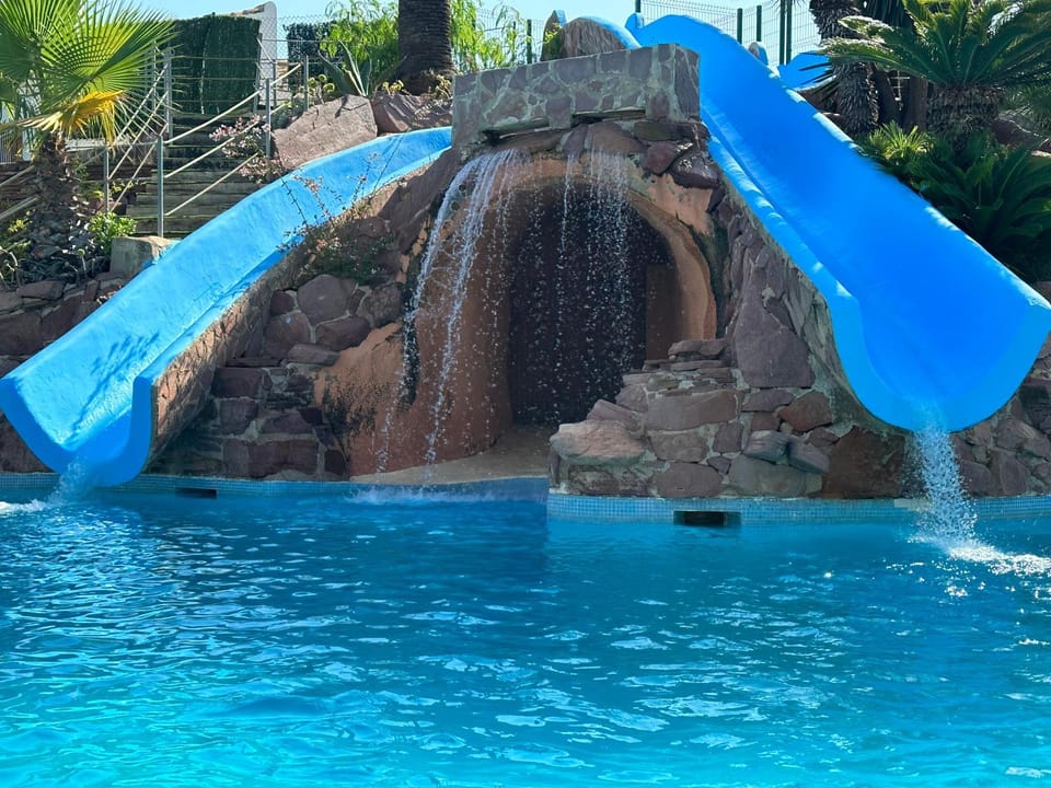 Aqua park, Swimming pool