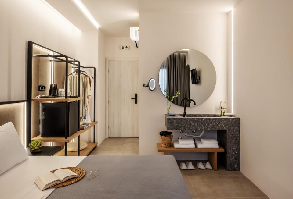 Chora Suites by Premium Key Apartment hotel in Skiathos