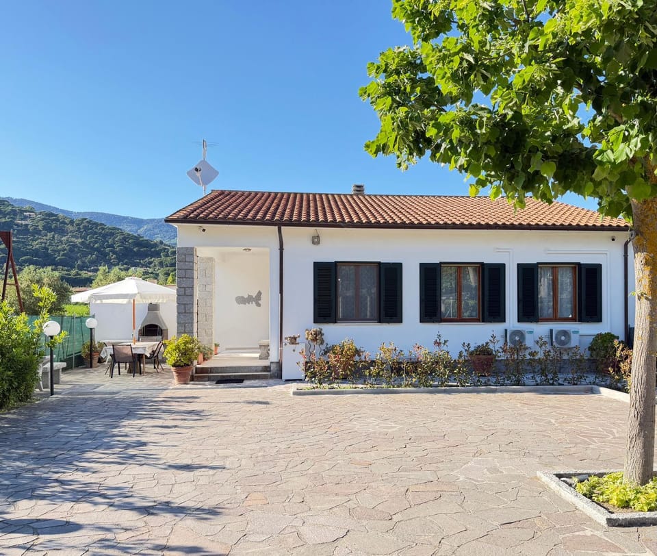 Property building, Natural landscape