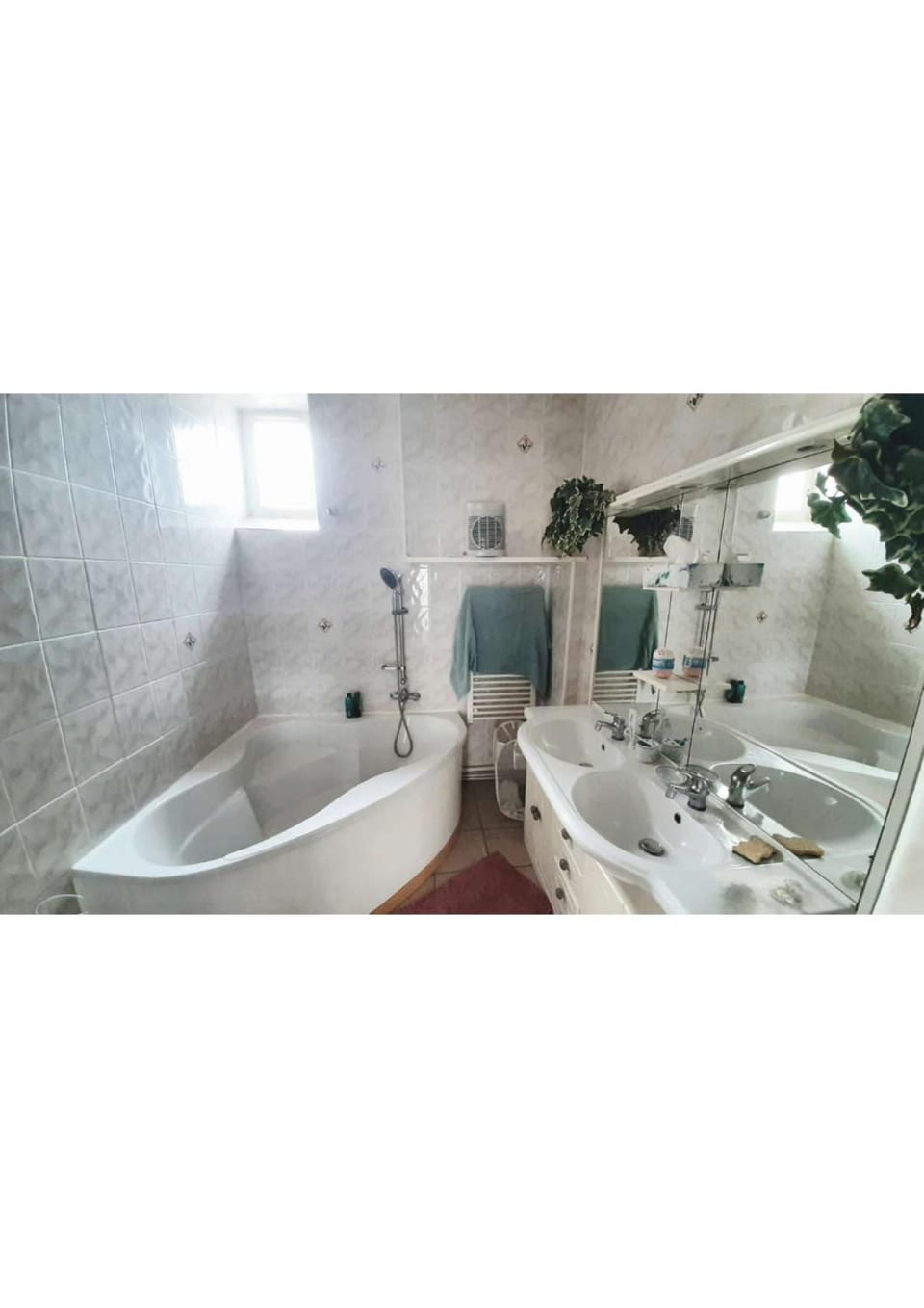 App. 6 couchages 3 chambres Stationnement gratuit Apartment in Béziers