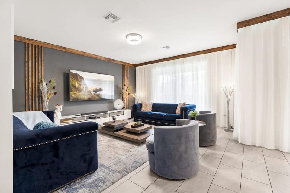 Sophisticated 6BR at Storey Lake SL2766 House in Kissimmee
