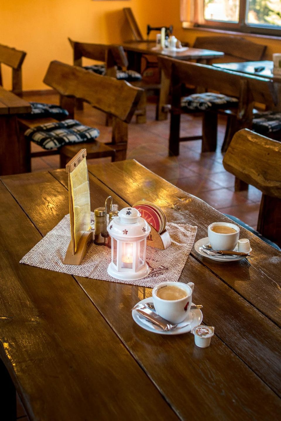 Restaurant/places to eat, Restaurant/places to eat