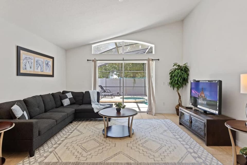 Ground floor spacious house 4BR VP2512 House in Kissimmee