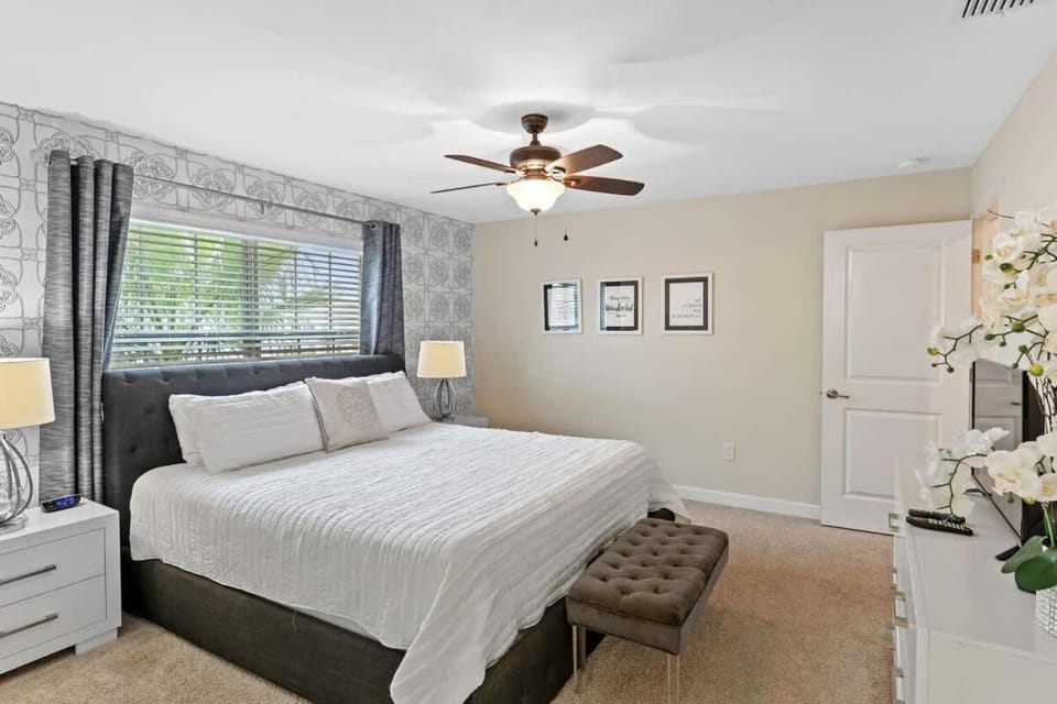 4 BR Bright Cozy at Storey Lake SL3113 House in Kissimmee