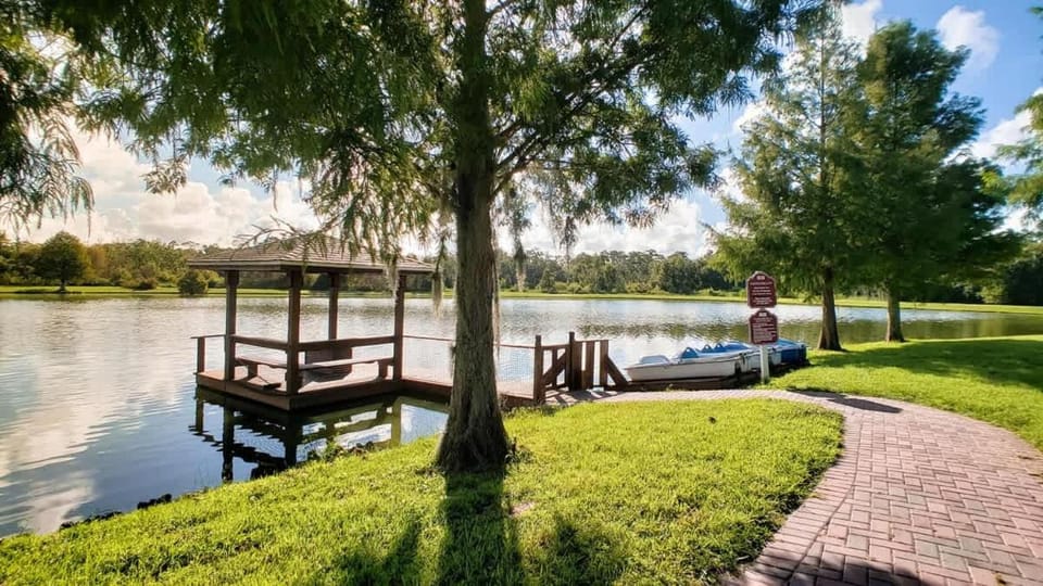 Relaxing 3BR Haven for 8 at Seven Dwarfs SD2610 House in Kissimmee