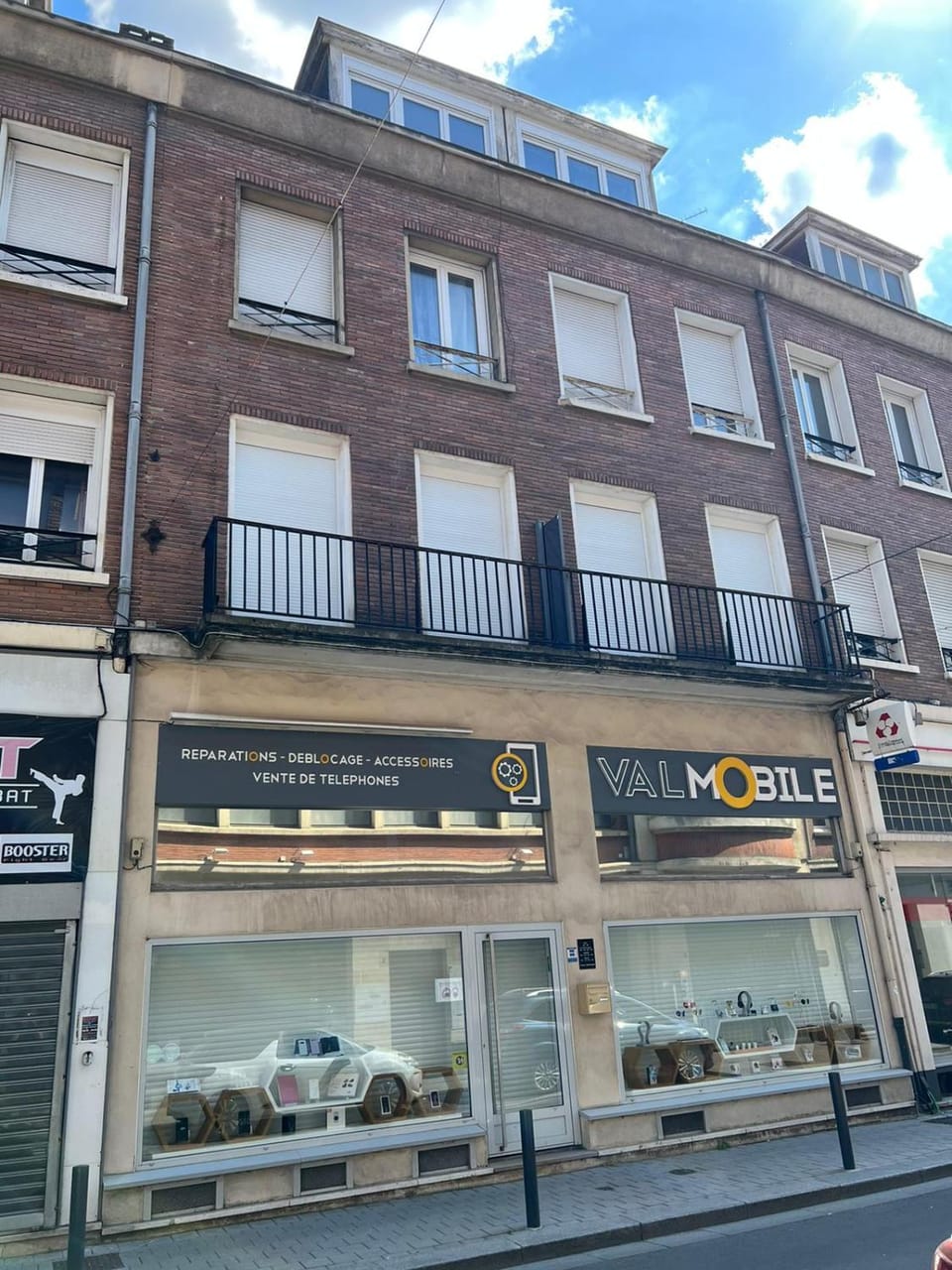Esprit africain, Appartement, Balcon, Centre Apartment in Valenciennes