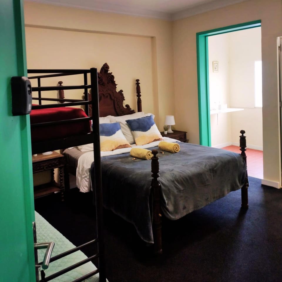Bed, Photo of the whole room, Bedroom, bunk bed