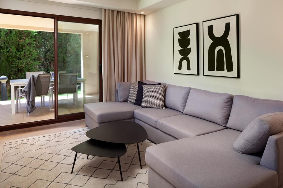 Balcony/Terrace, Living room, Seating area