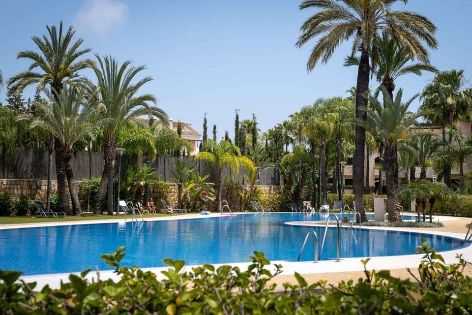 Pool view, Swimming pool