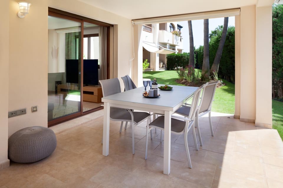 Garden, Balcony/Terrace, Seating area, hair dresser
