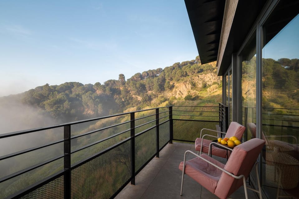4 BR vila 25 minutes to Barcelona Fantastic sea views pool Villa in Maresme