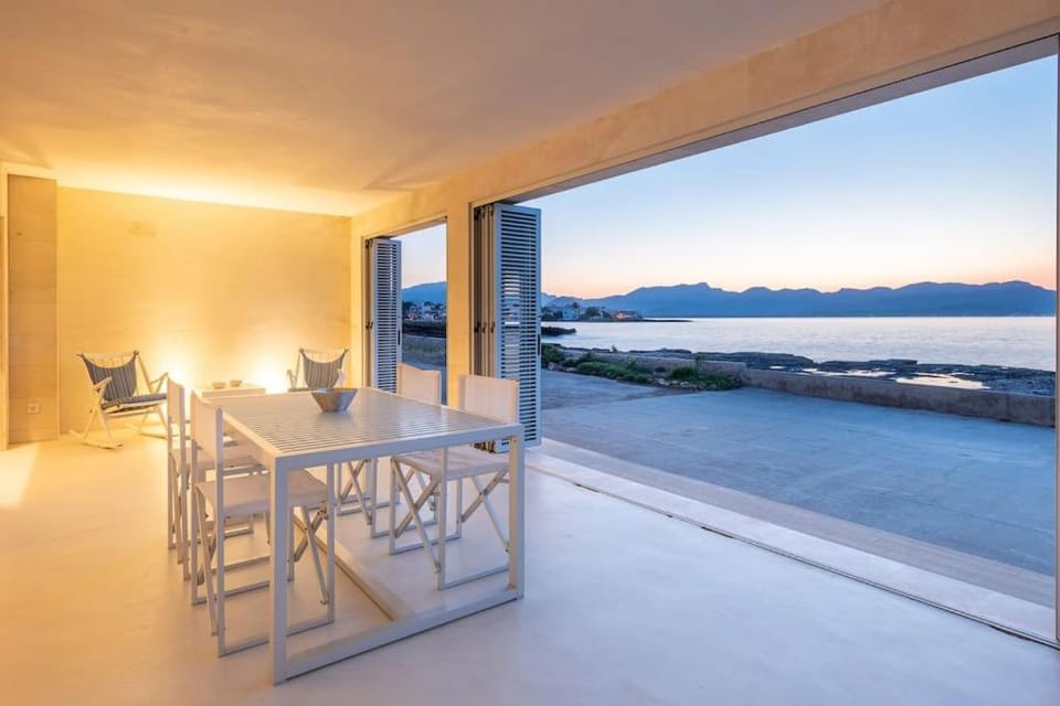 MOREMAR - Una Casa Especial Junto al Mar House in Raiguer