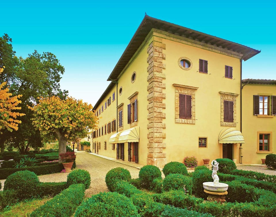 Facade/entrance, Evening entertainment