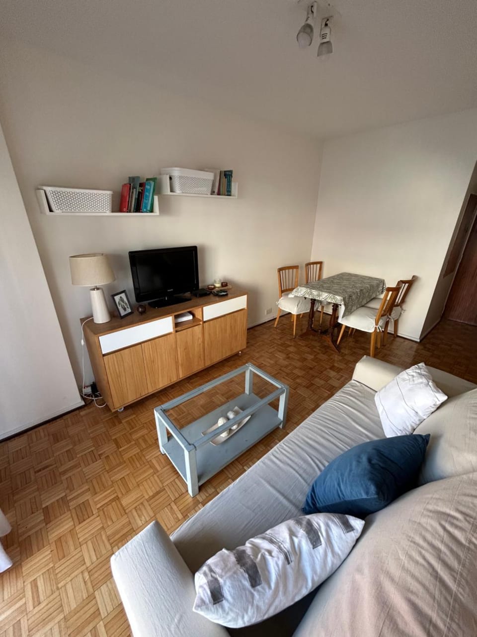 2 Ambientes Luminoso en Recoleta Cerca de Todo Apartment in Buenos Aires