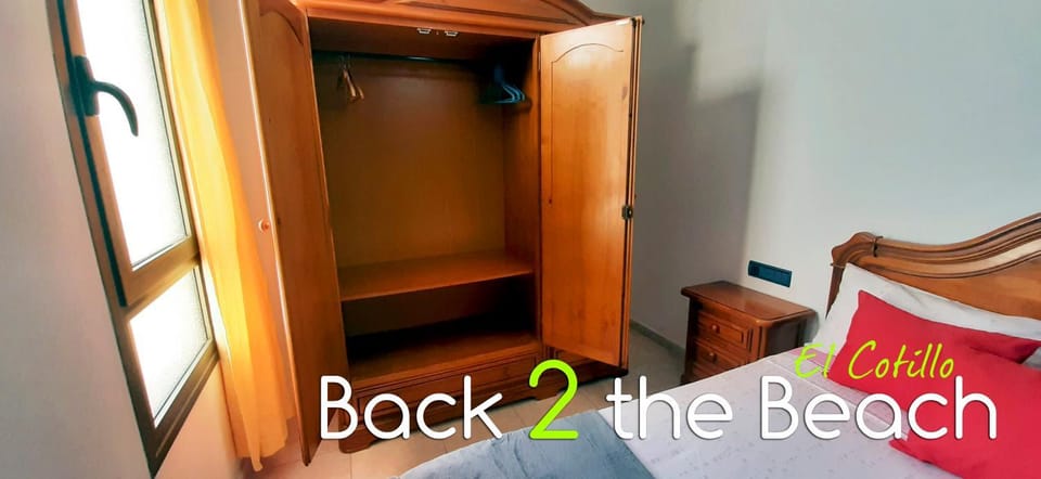 Bedroom, Area and facilities, wardrobe
