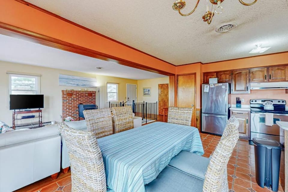Fenwick Island --- 20 W Maryland Avenue House in Fenwick Island