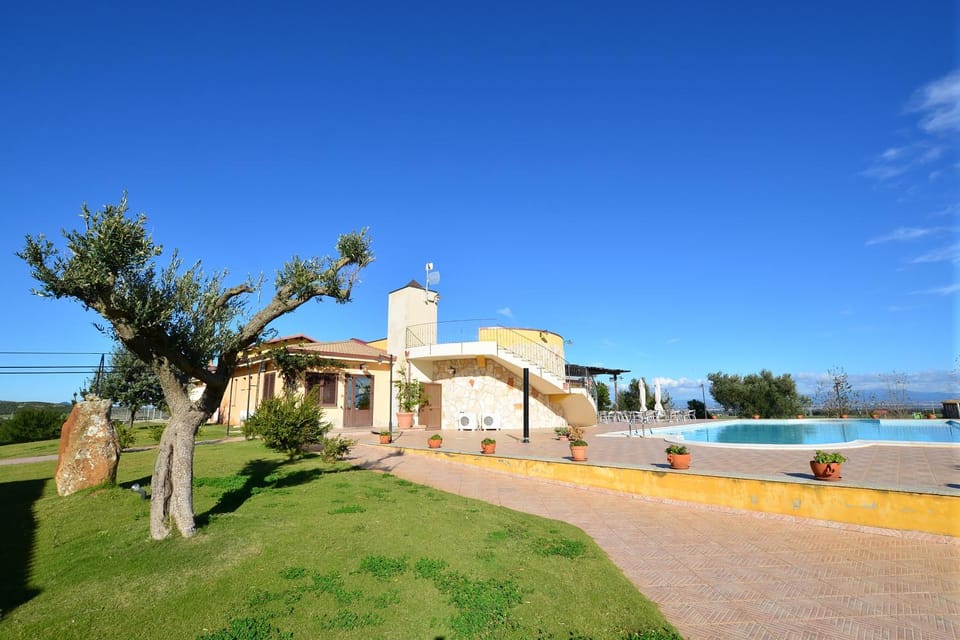 Facade/entrance, Lobby or reception