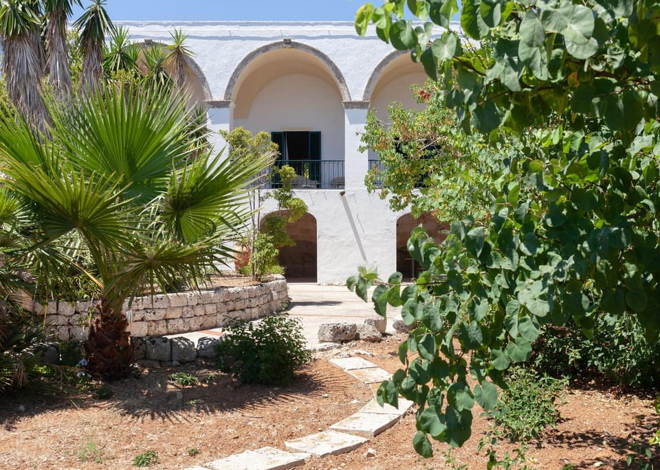 Property building, Garden view, Sea view, Inner courtyard view