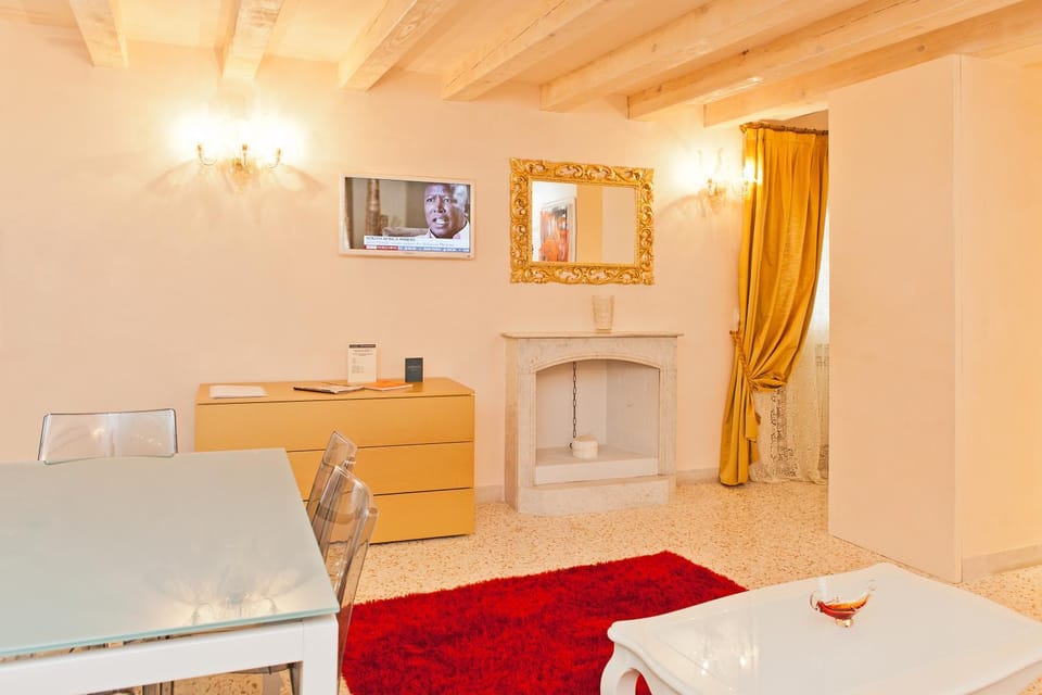 Lounge or bar