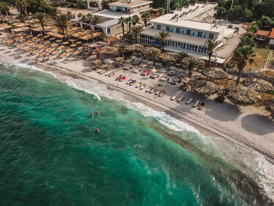 TIKI BEACH STUDIOS Apartment in East Attica Regional Unit, Greece