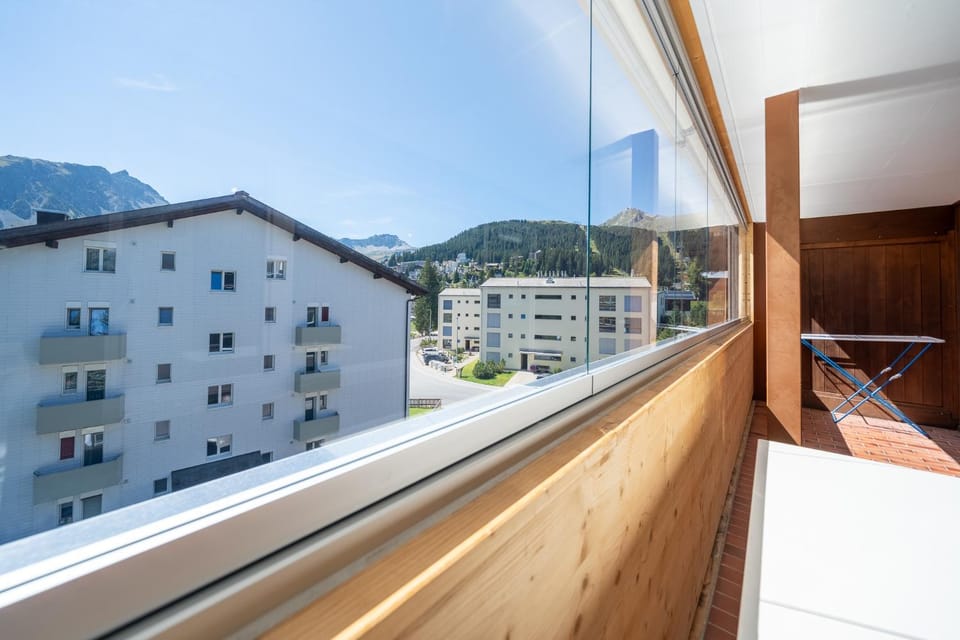 Property building, Day, Natural landscape, View (from property/room), Balcony/Terrace, Mountain view