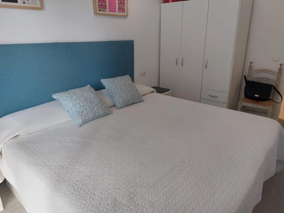 BRAVAHOLIDAYS-282-Palmeras-2 Apartment in Blanes