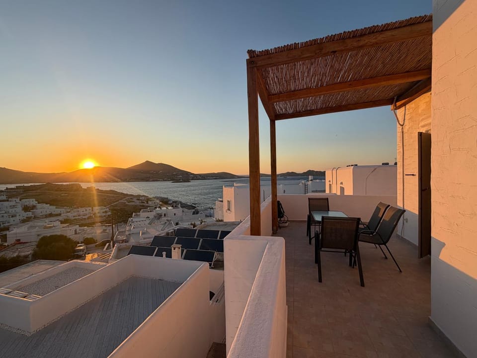Natural landscape, View (from property/room), Balcony/Terrace, Sea view, Sunset