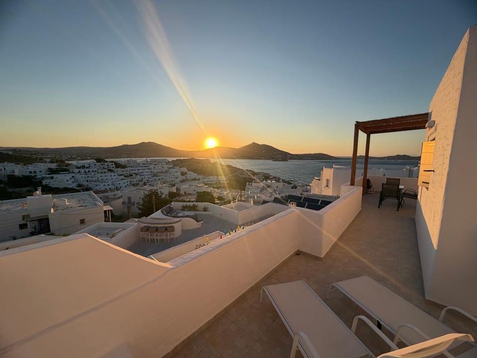 Natural landscape, View (from property/room), Balcony/Terrace, Sunset