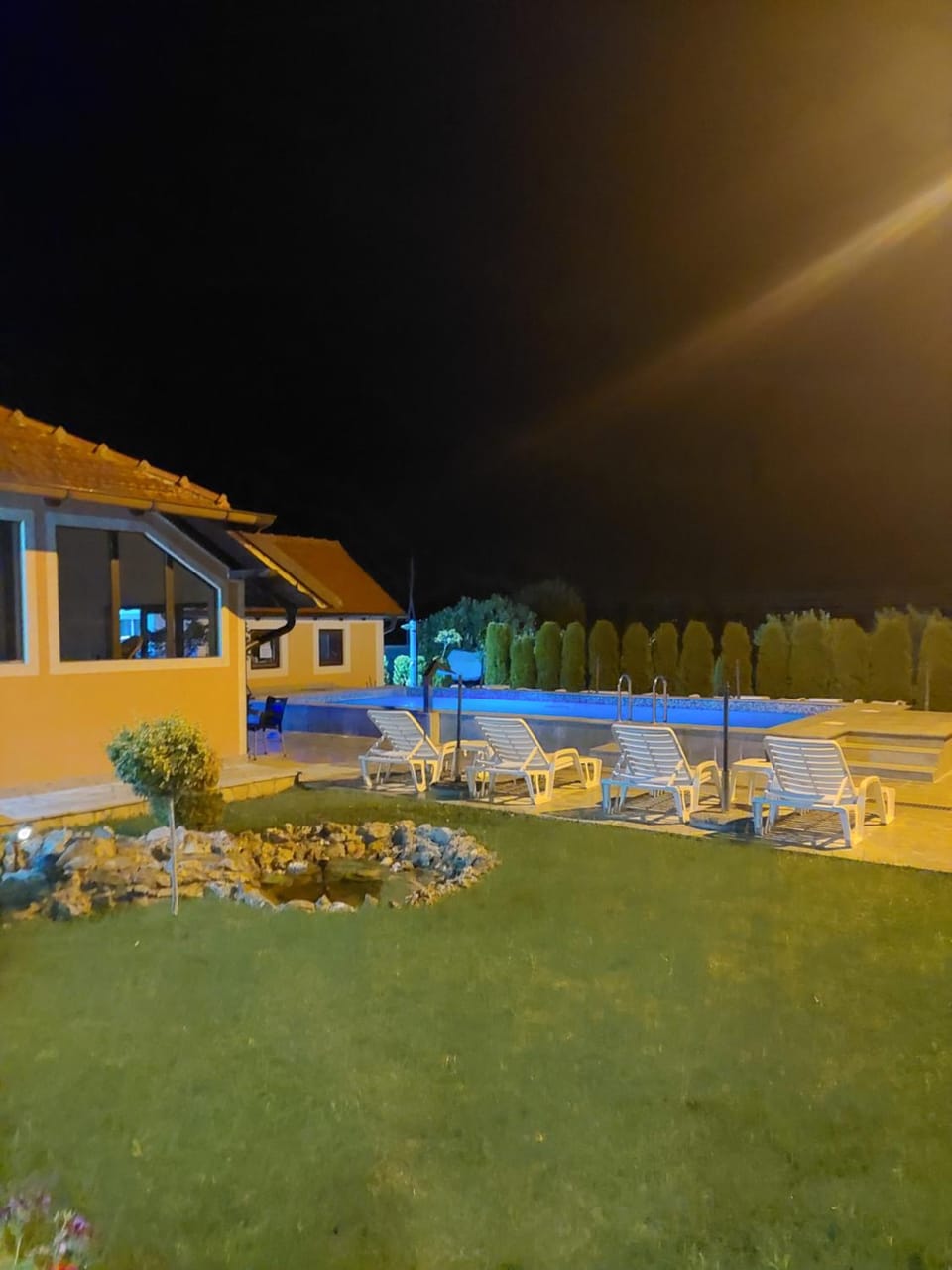 Djokić 3 sa bazenom Apartment in Serbia