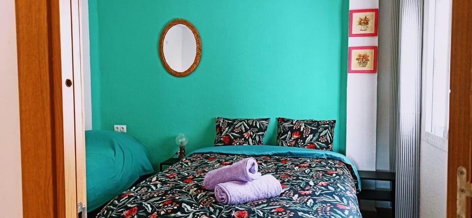 Olé Olé Bazan Apartment in Malaga