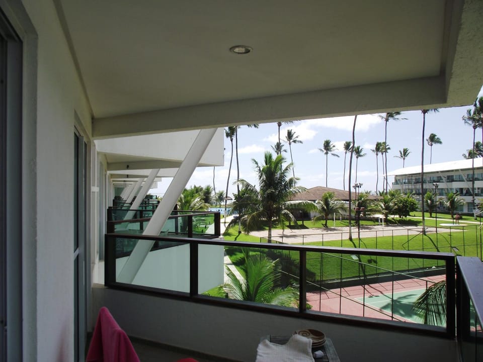 Day, Balcony/Terrace, Garden view