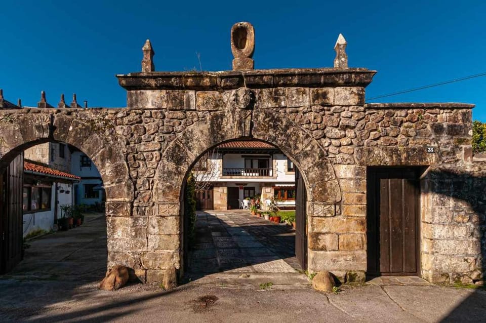 Casa rural Paco G 10404 Chalet in Western coast of Cantabria