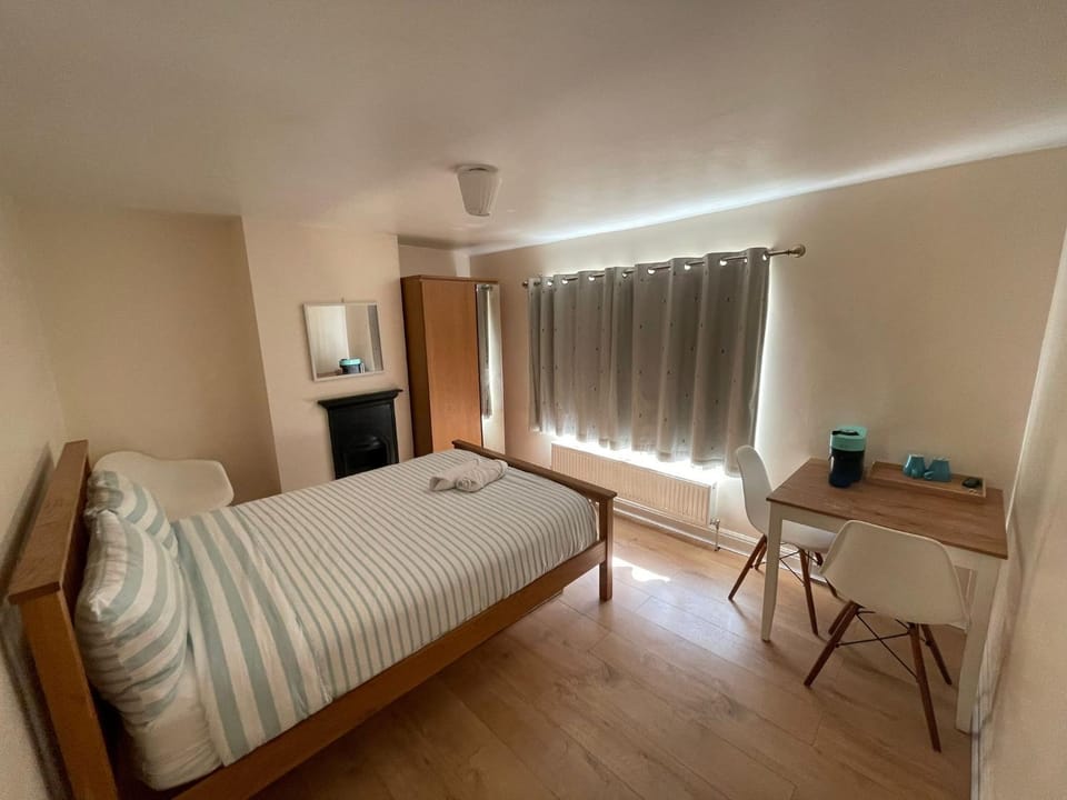 Oak Vacation rental in London