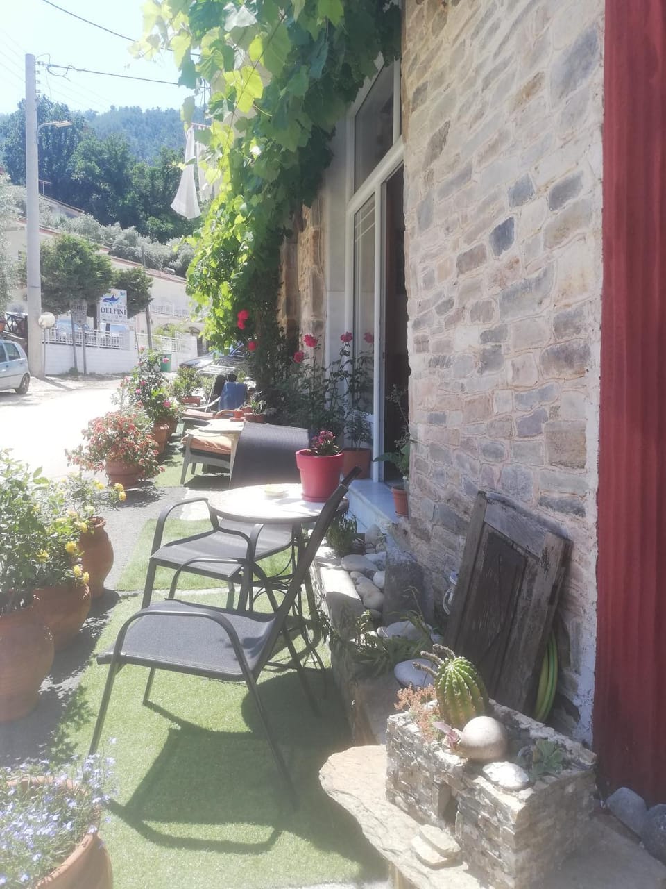 Atlantis Hotel Inn in Thasos