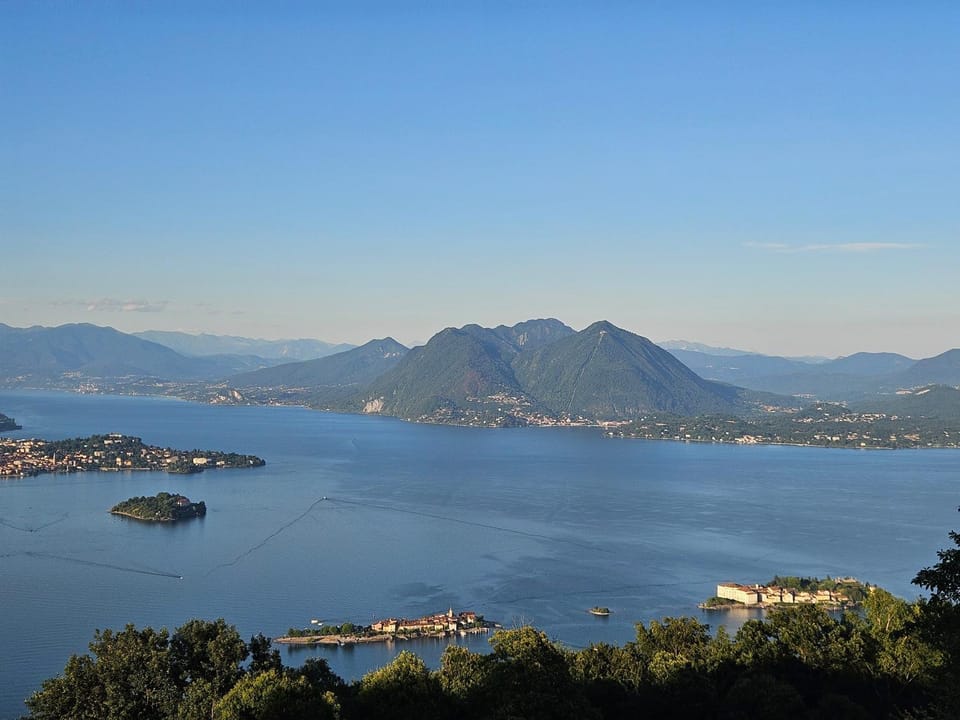 Ori Villa Oriana Apartment in Baveno