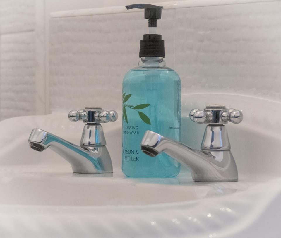 Bathroom, Decorative detail