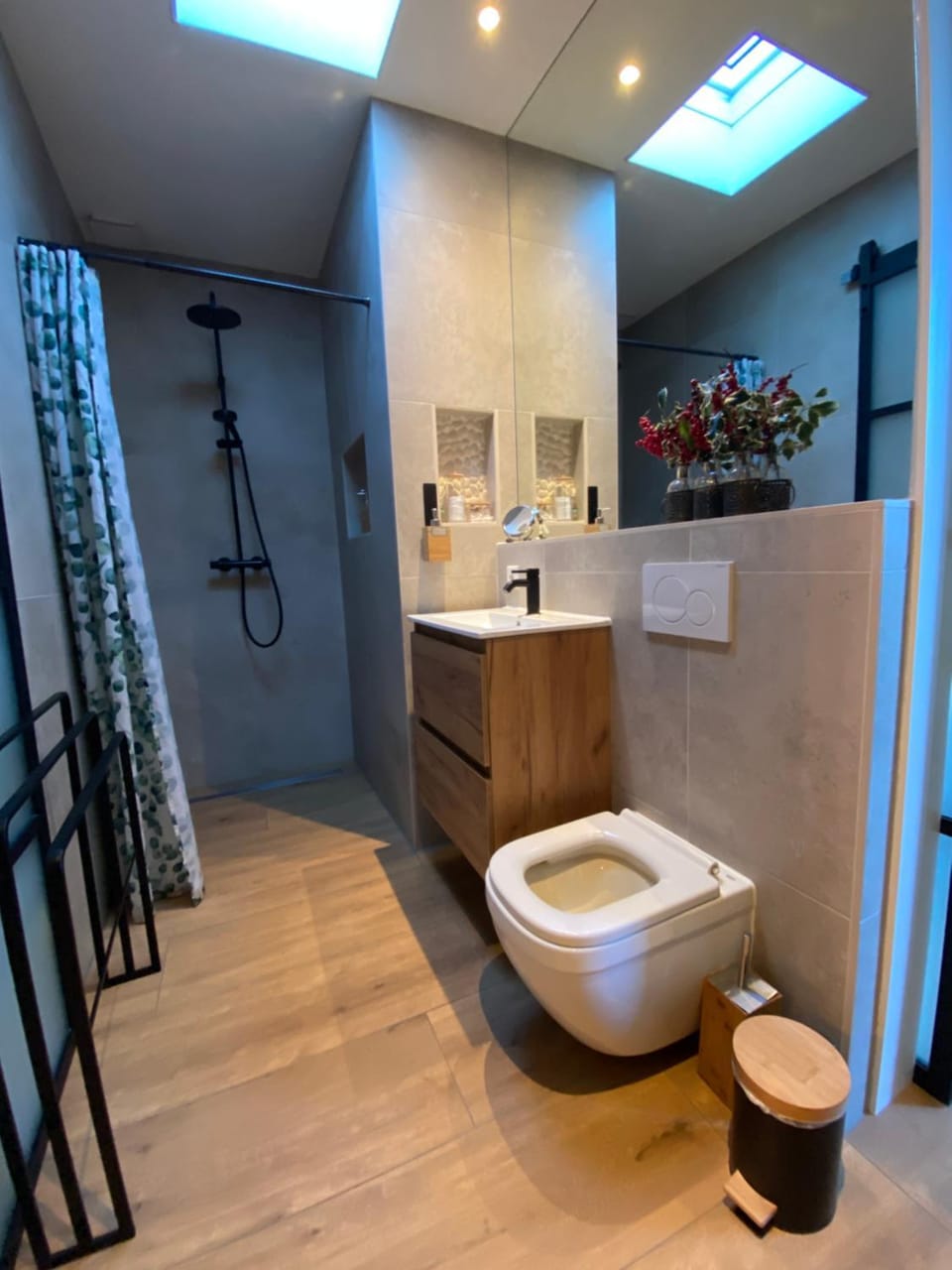 Toilet, Bathroom