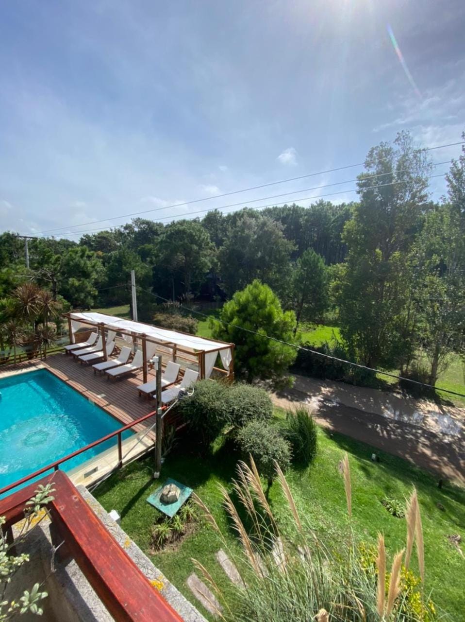 Swimming pool