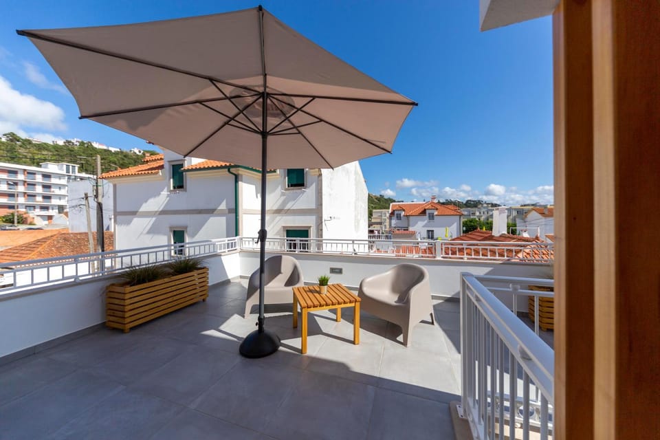 Vila Farol Bed and Breakfast in Nazaré