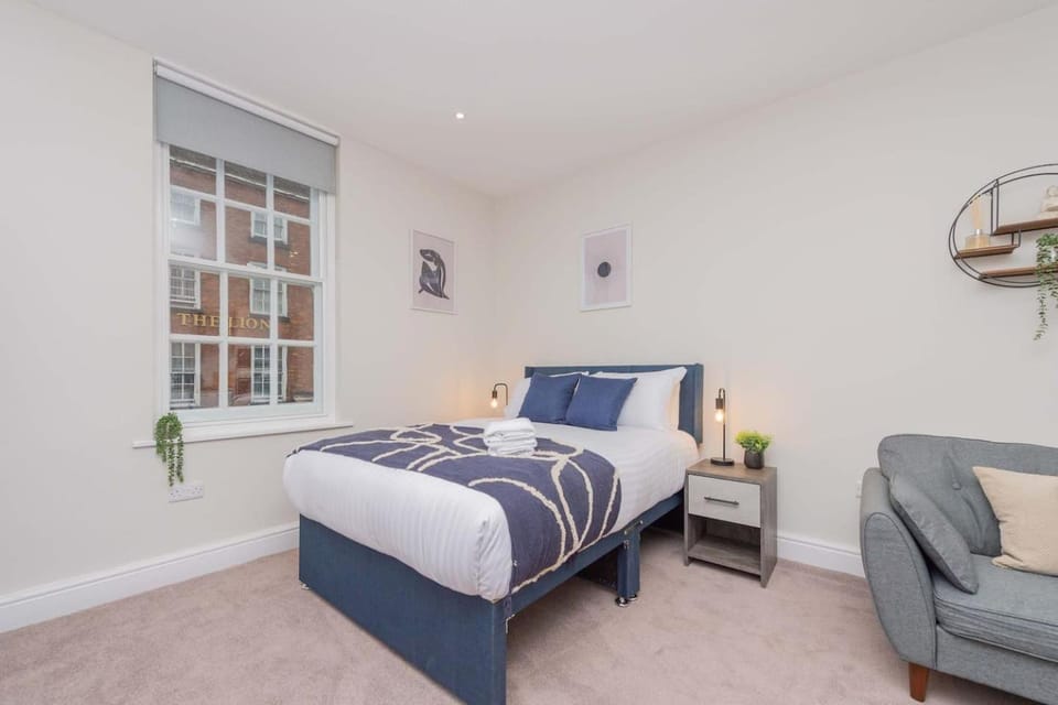 Studio 1 First Floor Leisure and Business Apartment in Shrewsbury