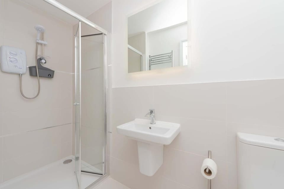 Studio 1 First Floor Leisure and Business Apartment in Shrewsbury