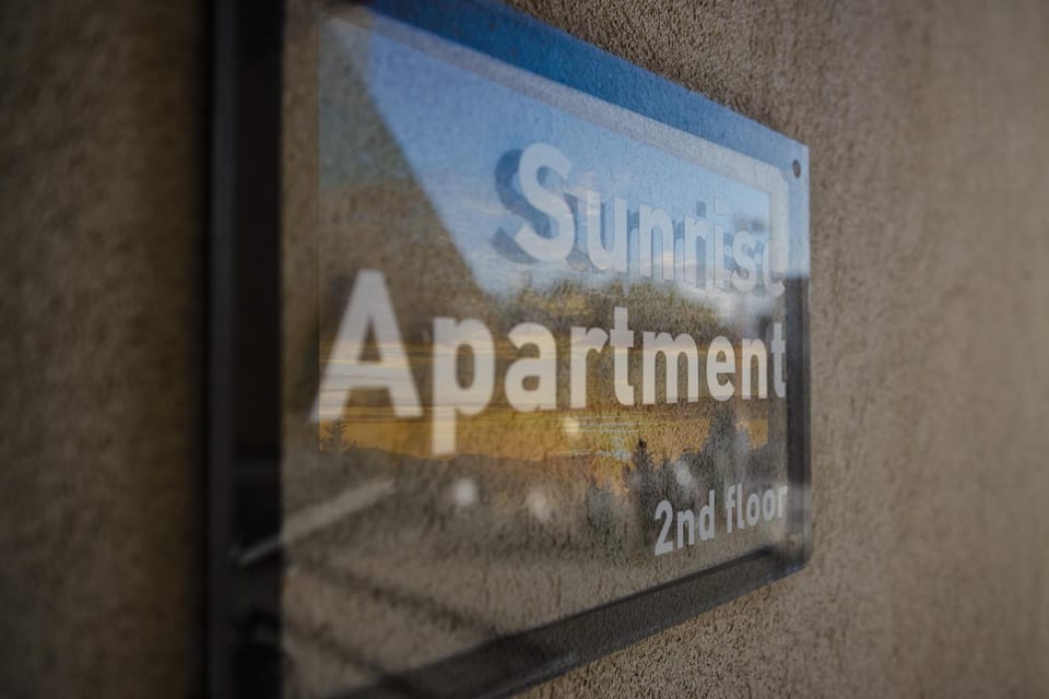 Property logo or sign, Logo/Certificate/Sign, Text overlay, Street view