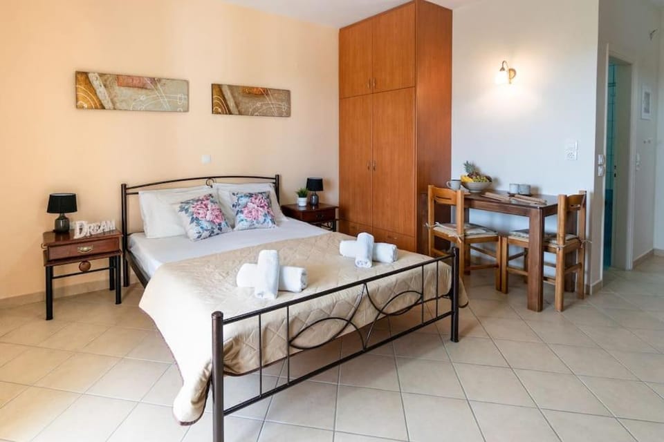 Comfy Studio at Klelia Cottage Apartment in Zakynthos, Greece
