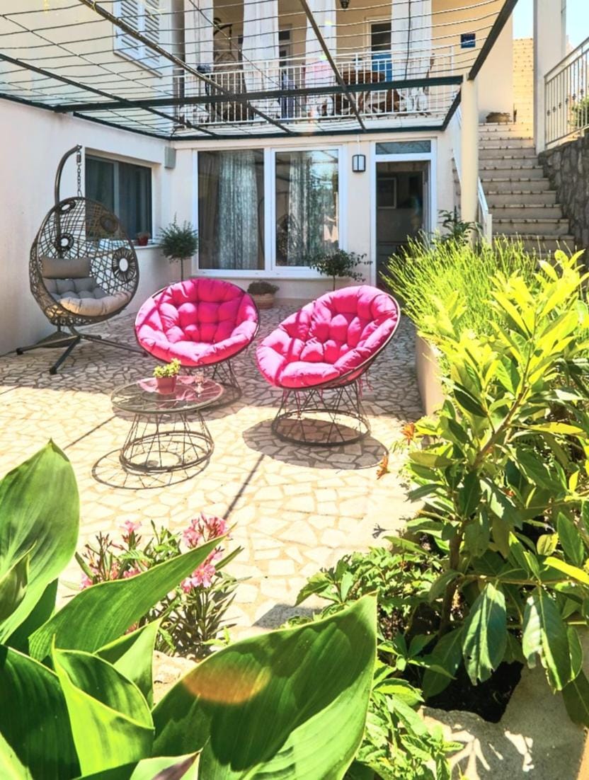 Suite by the beach for 2 Apartment in Cavtat