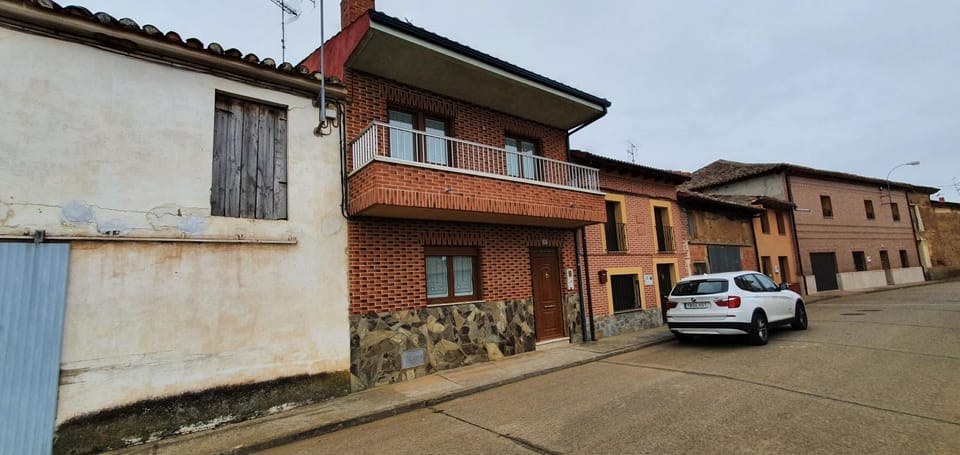 Property building, Street view