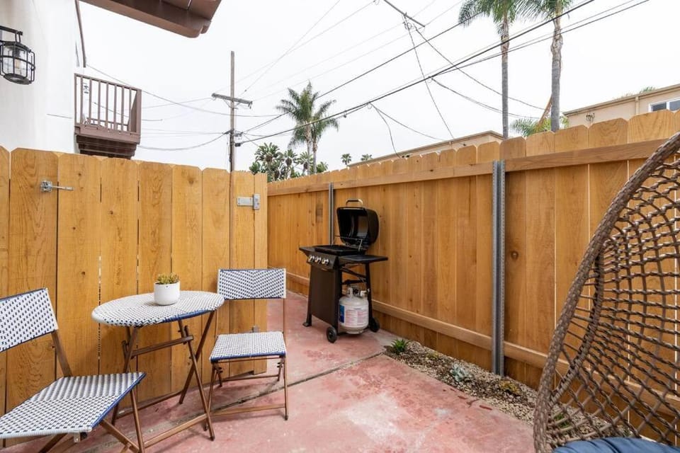 Patio, BBQ facilities, BBQ facilities, Balcony/Terrace, Dining area