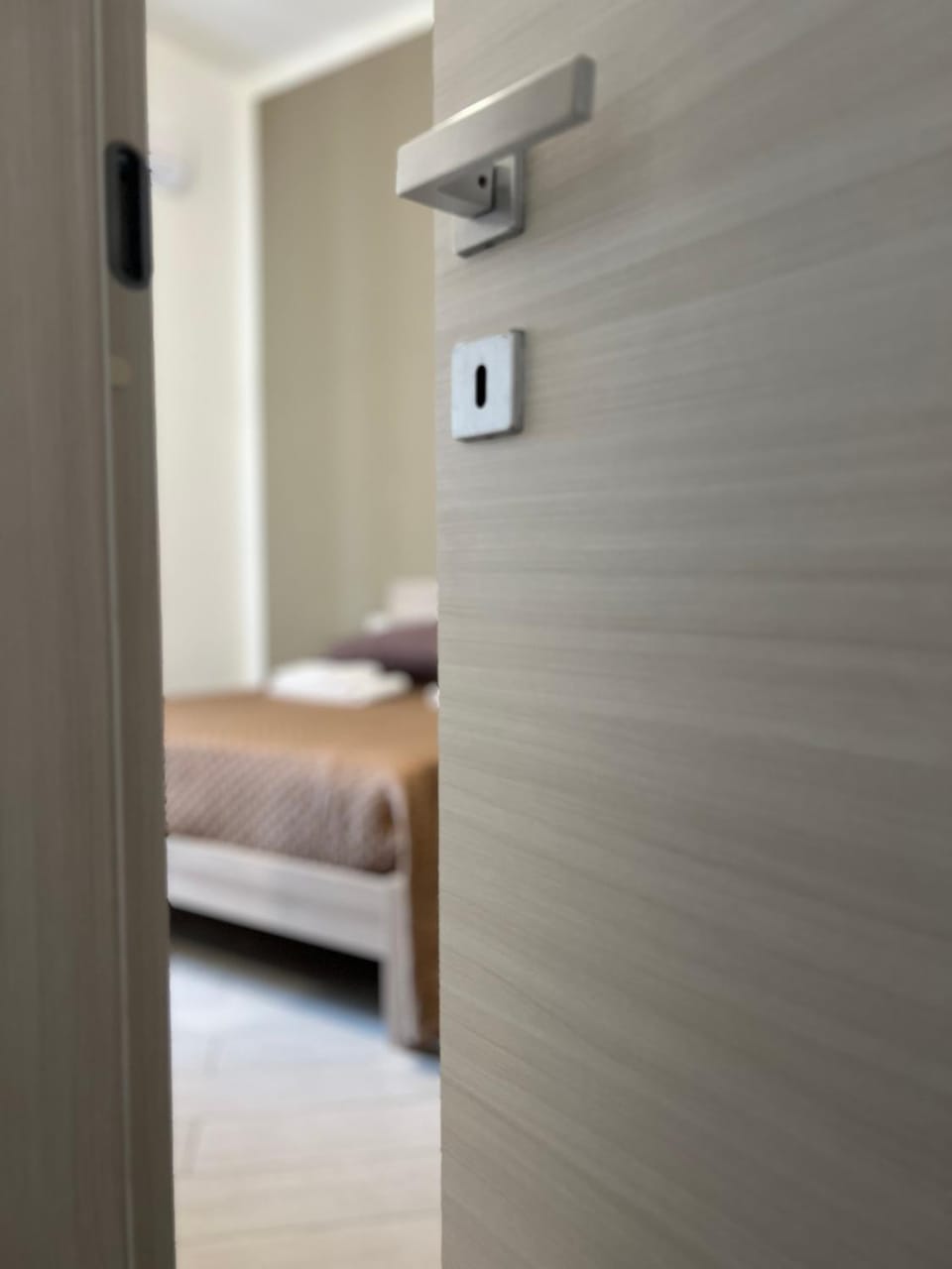 Bed, Bedroom, flat iron, internet, minibar, pet friendly, soundproof, wardrobe, air conditioner