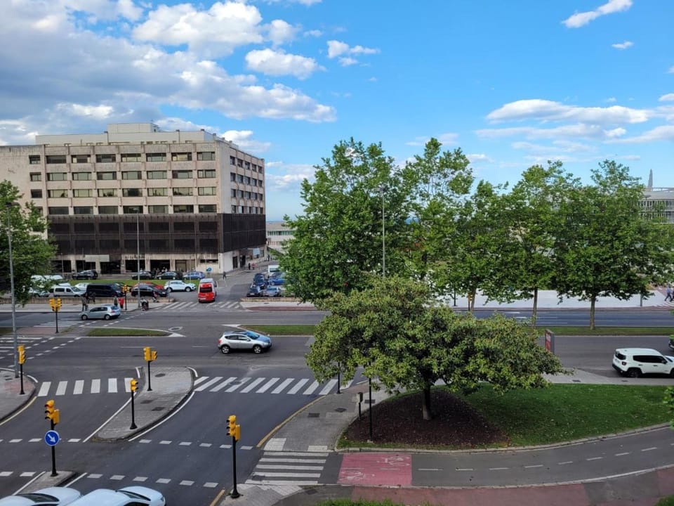 City view, Street view