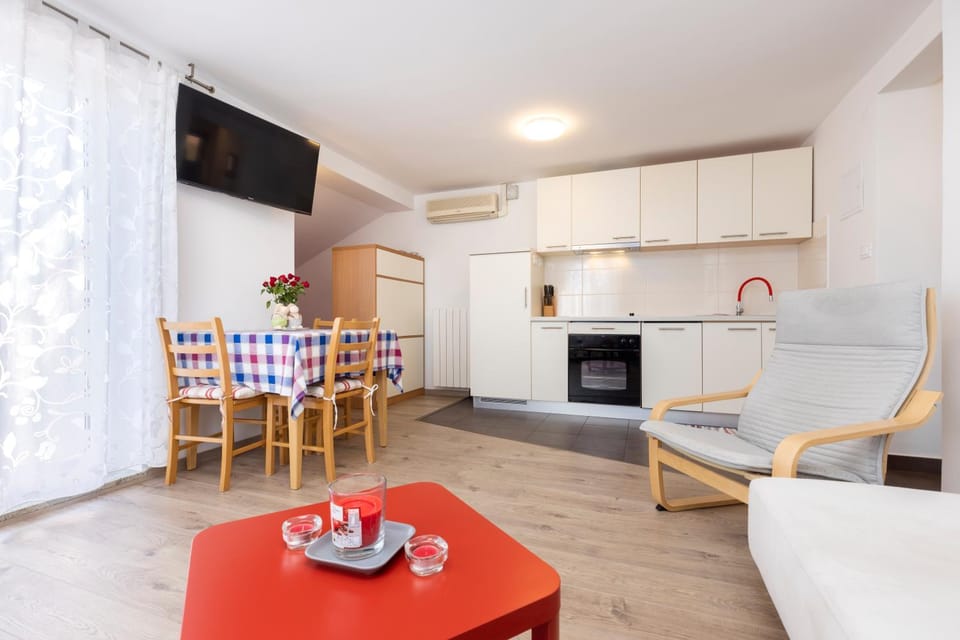 3M-Polić Apartment in Mali Losinj